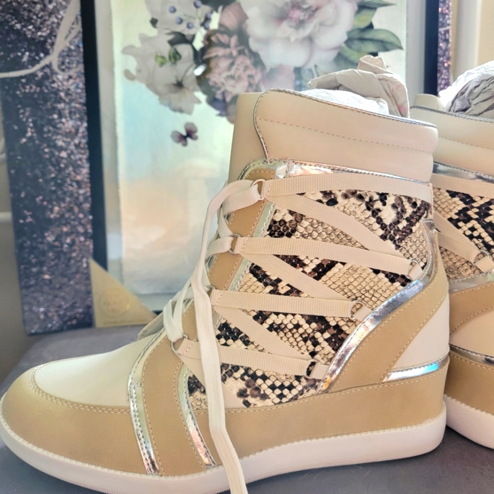 High tops - Picture 6 of 6
